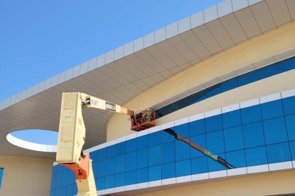 gems-a-a-abu-dhabi-building-cleaned-rope-access-cleaning-tetra-gulfa2b792f5-ae3a-7296-63d3-a747810817e6DAC6ED6D-C19C-BFA9-022A-9D7D57E9A6F2.jpg